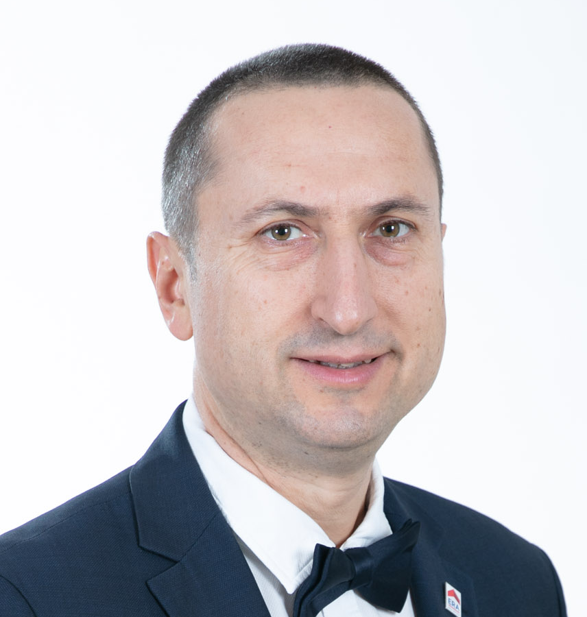 CEO Image